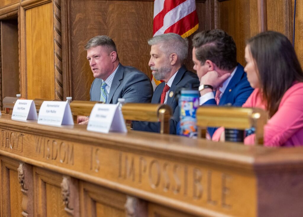 GqM-KUfXkAAWiQS 1 - NFIB